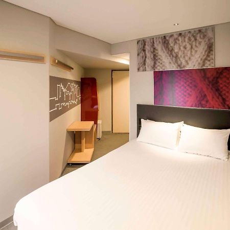 Ibis Tokyo Shinjuku Hotel Kültér fotó