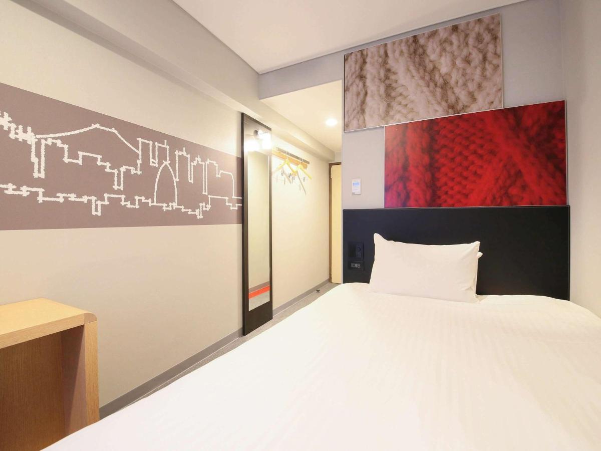 Ibis Tokyo Shinjuku Hotel Kültér fotó